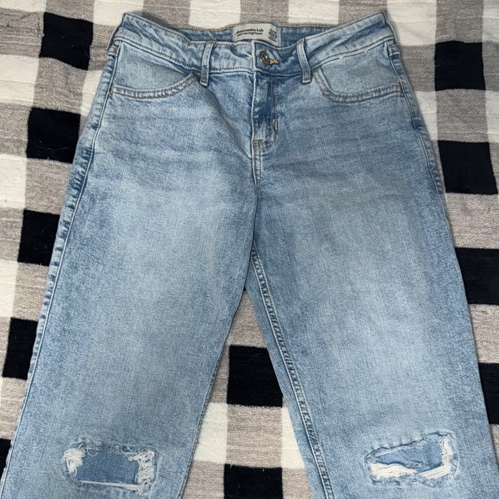 American Eagle Outfitters Blue Boyfriend Jeans Relaxed Distressed